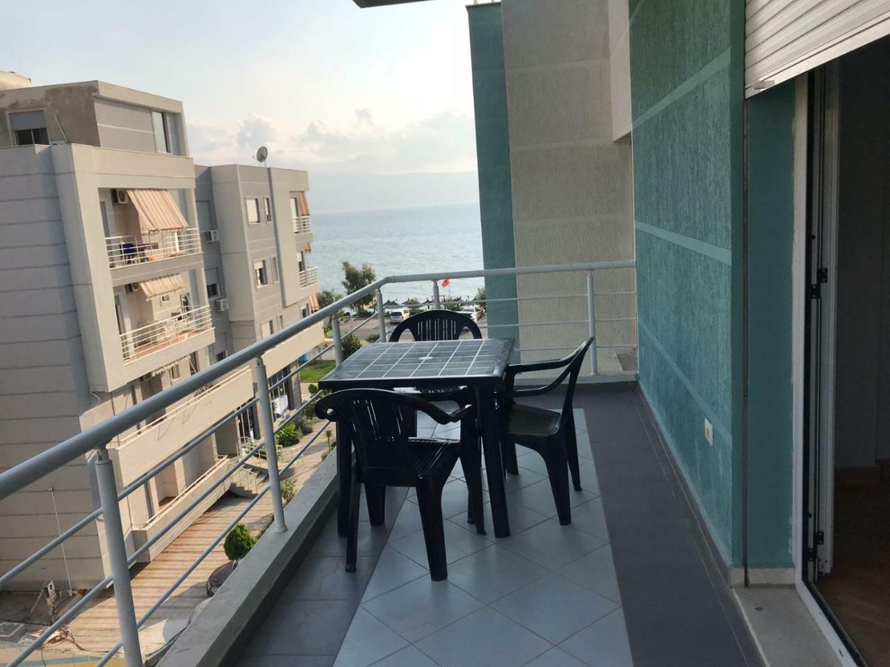 Residence Giulia Vlorë Buitenkant foto