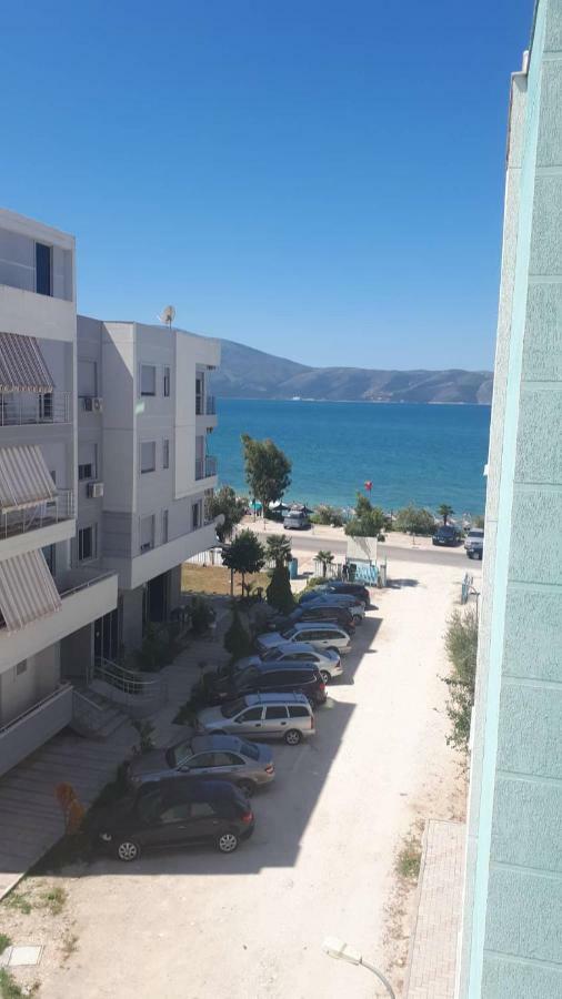 Residence Giulia Vlorë Buitenkant foto